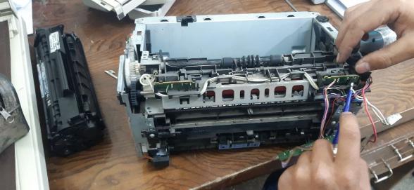 تعمیرات و سرویس چاپگر hp توسط کادری مجرب انجام می گیرد